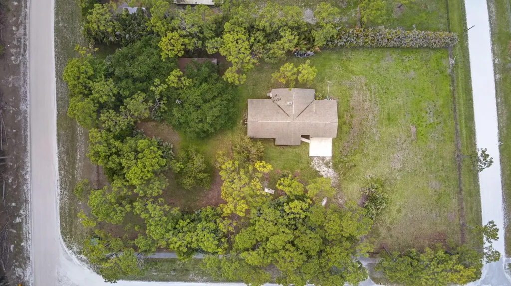 6045 Hall Boulevard The Acreage FL 33470