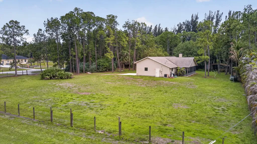 6045 Hall Boulevard The Acreage FL 33470