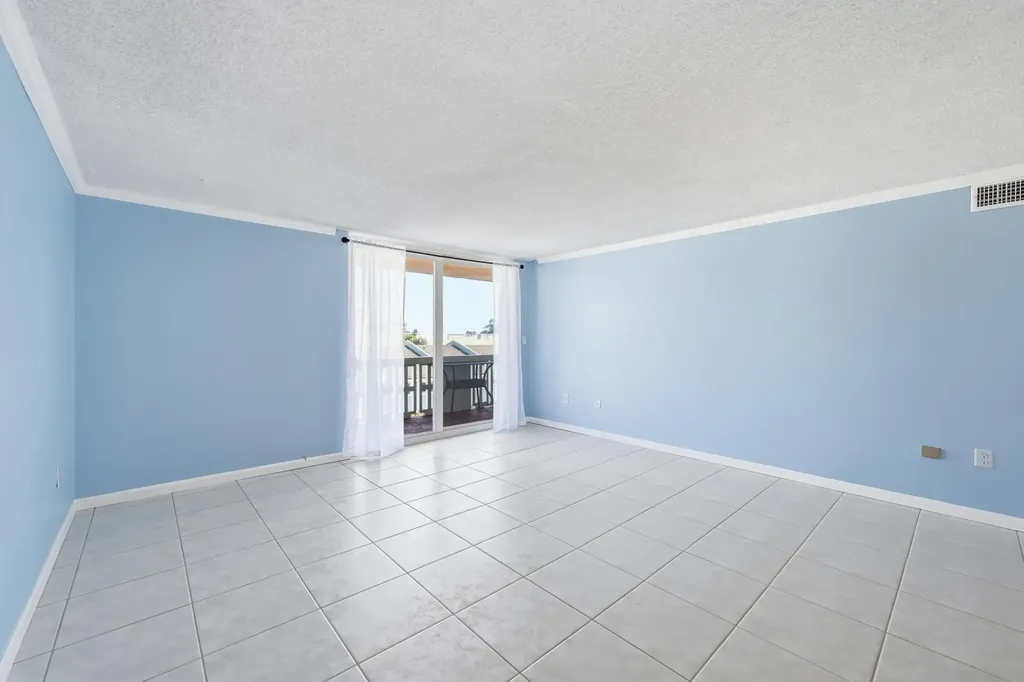 801 S Ocean Drive Hollywood FL 33019