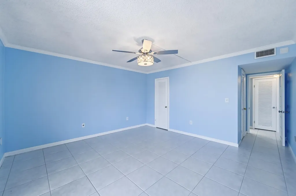 801 S Ocean Drive Hollywood FL 33019