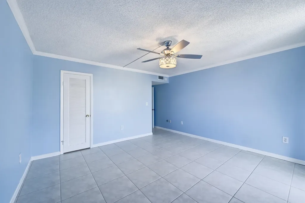 801 S Ocean Drive Hollywood FL 33019