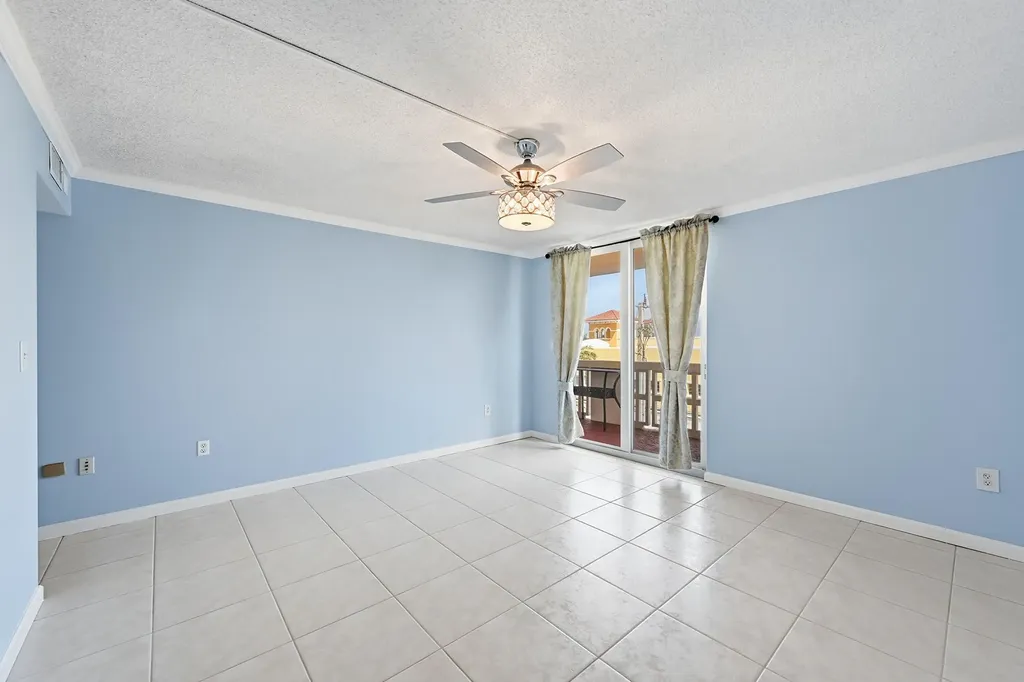 801 S Ocean Drive Hollywood FL 33019