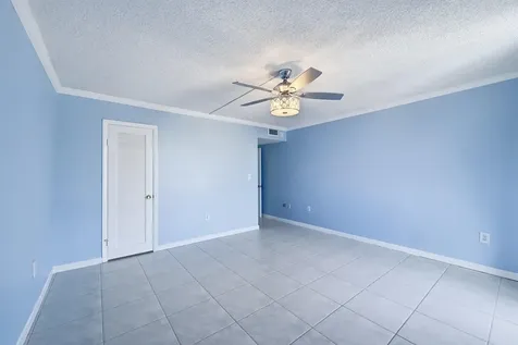 801 S Ocean Drive Hollywood FL 33019