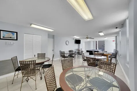 801 S Ocean Drive Hollywood FL 33019