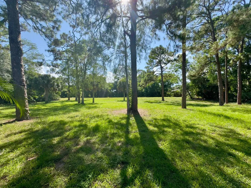 4901 N 129th Avenue Avenue N The Acreage FL 33411