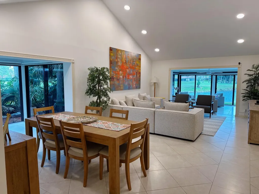 21708 Tall Palm Circle Boca Raton FL 33433