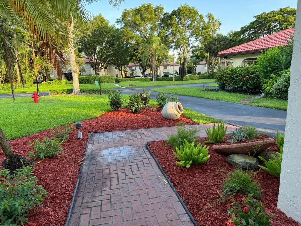 21708 Tall Palm Circle Boca Raton FL 33433