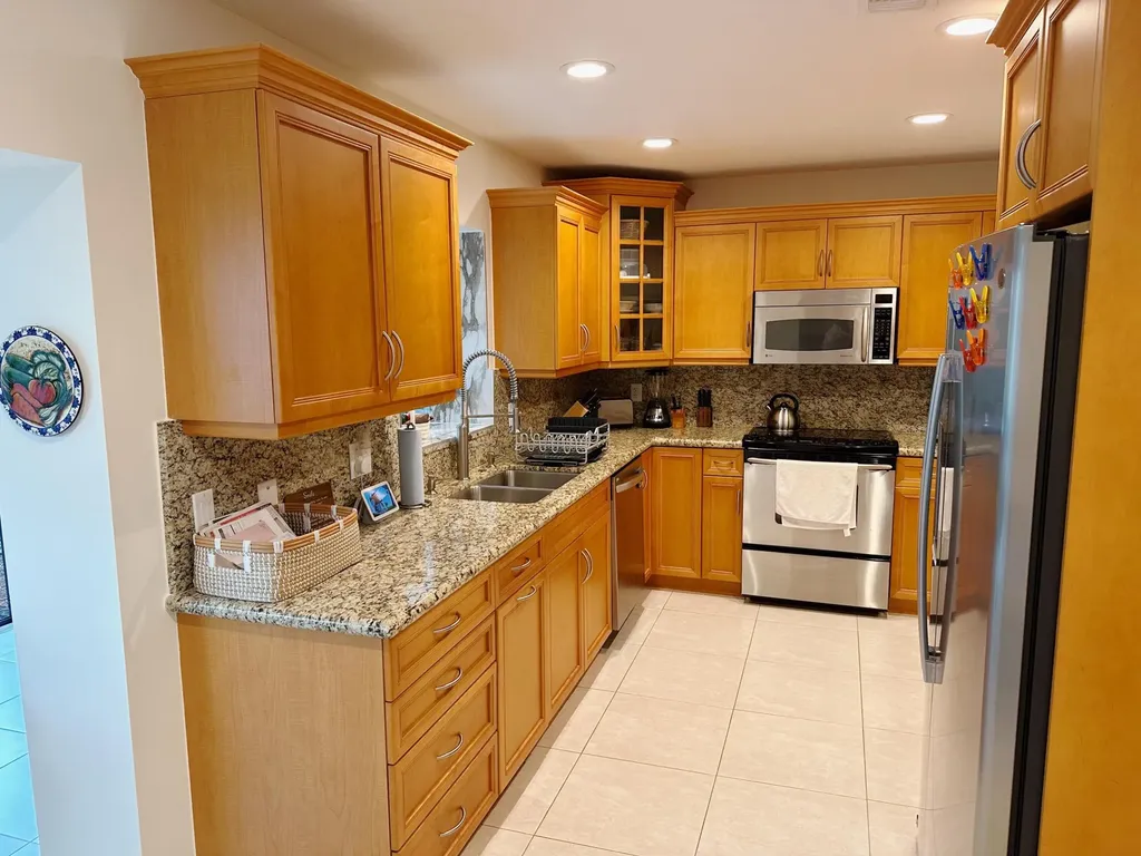 21708 Tall Palm Circle Boca Raton FL 33433