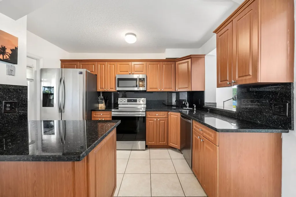 1626 Brier Patch Trail Wellington FL 33414