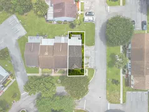1626 Brier Patch Trail Wellington FL 33414