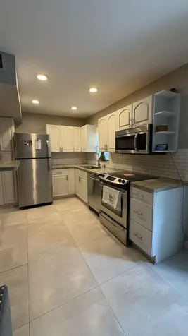 7541 NW 16th Street NW Plantation FL 33313