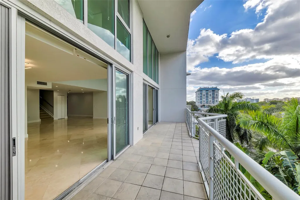 900 SE 2nd Street Fort Lauderdale FL 33301
