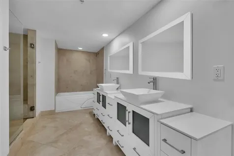 900 SE 2nd Street Fort Lauderdale FL 33301