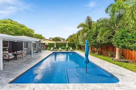 2625 NE 27th Way Fort Lauderdale FL 33306