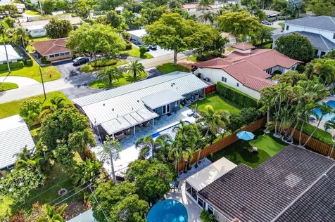 2625 NE 27th Way Fort Lauderdale FL 33306