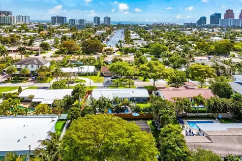 2625 NE 27th Way Fort Lauderdale FL 33306