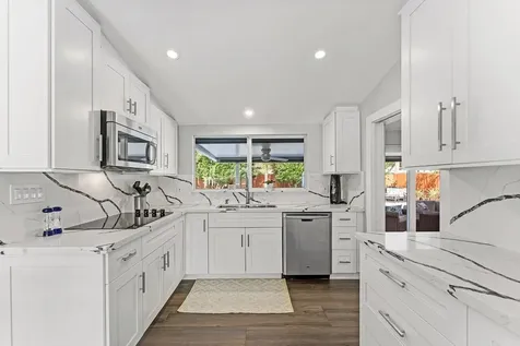 2625 NE 27th Way Fort Lauderdale FL 33306