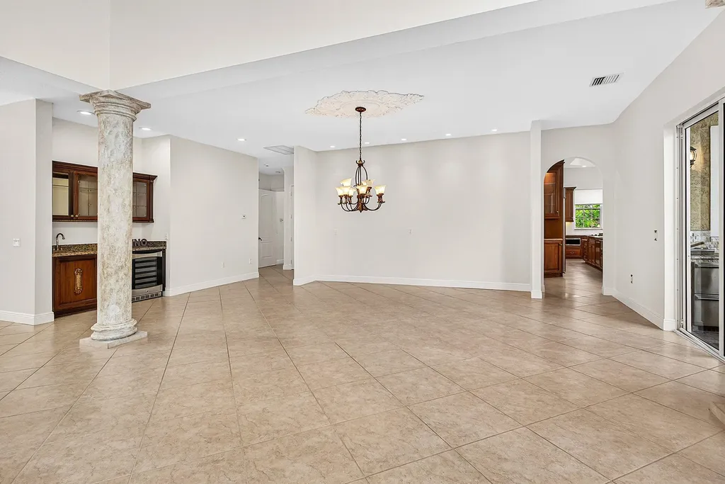 6071 NW 69th Way Parkland FL 33067