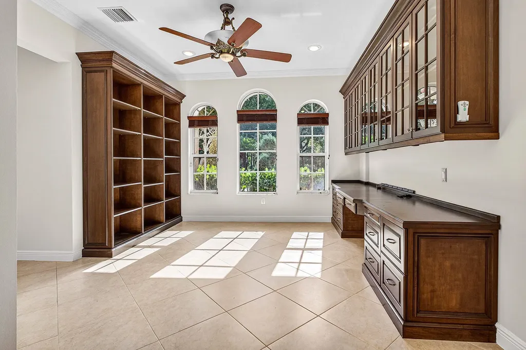 6071 NW 69th Way Parkland FL 33067