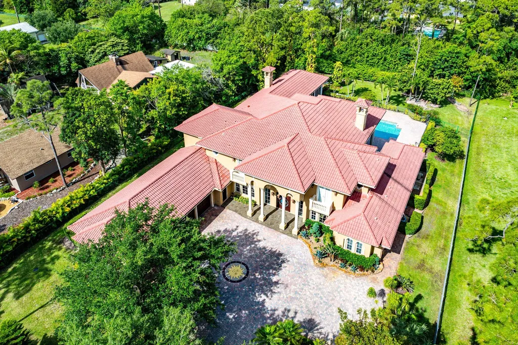 6071 NW 69th Way Parkland FL 33067