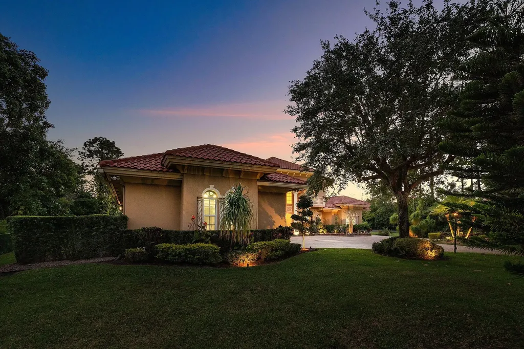 6071 NW 69th Way Parkland FL 33067