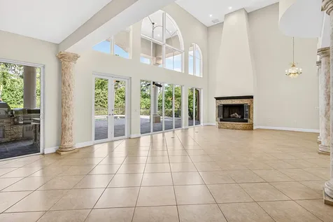 6071 NW 69th Way Parkland FL 33067
