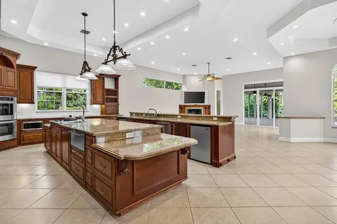 6071 NW 69th Way Parkland FL 33067