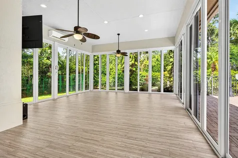 6071 NW 69th Way Parkland FL 33067