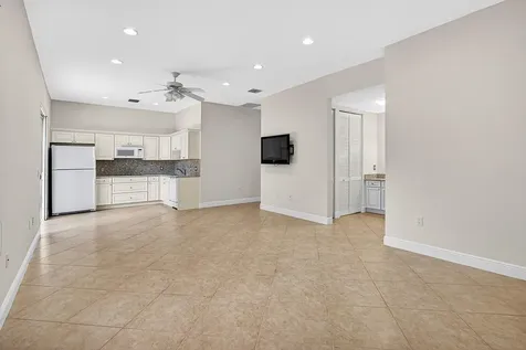 6071 NW 69th Way Parkland FL 33067