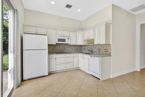 6071 NW 69th Way Parkland FL 33067