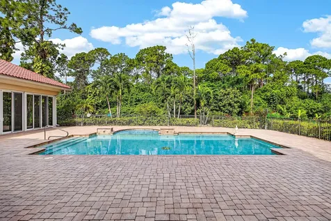 6071 NW 69th Way Parkland FL 33067