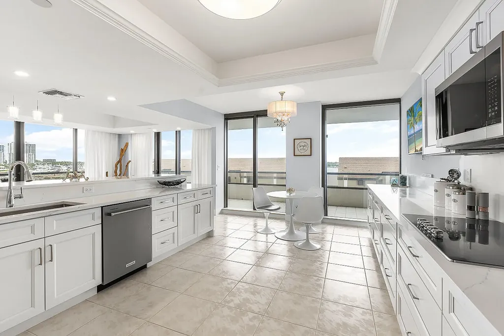 100 Lakeshore Drive North Palm Beach FL 33408