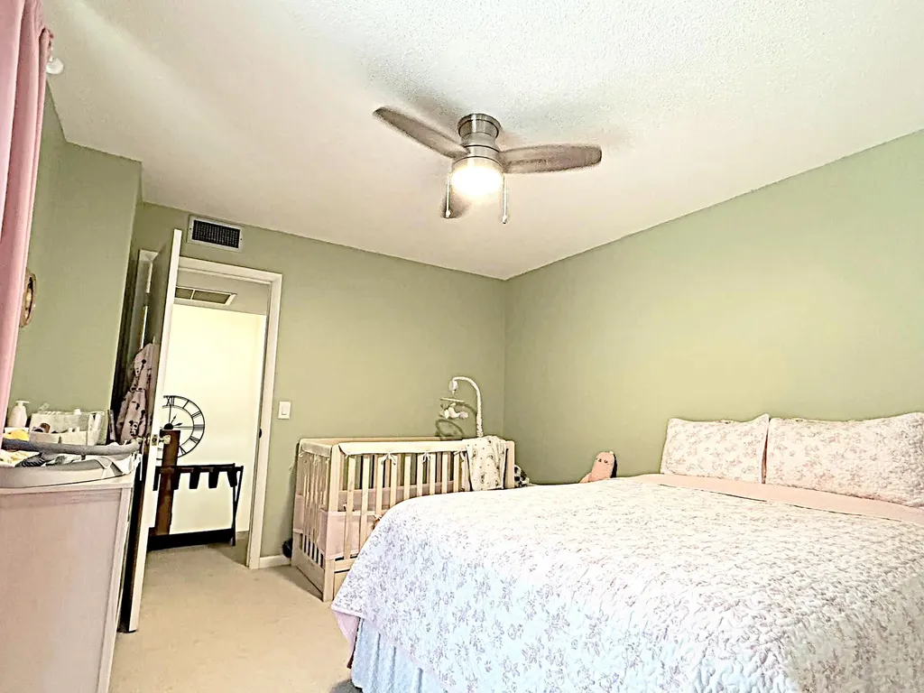 212 2nd Lane Palm Beach Gardens FL 33418