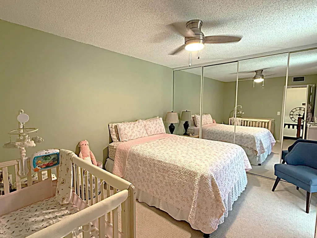 212 2nd Lane Palm Beach Gardens FL 33418