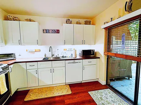 212 2nd Lane Palm Beach Gardens FL 33418
