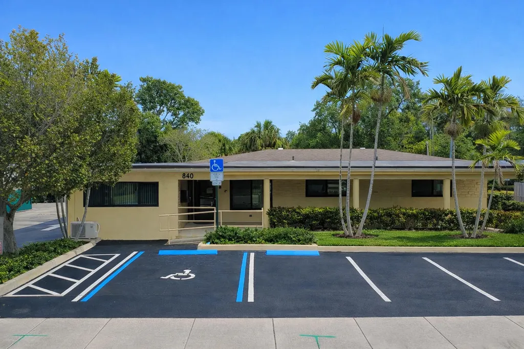 840 S State Road 7 Plantation FL 33317