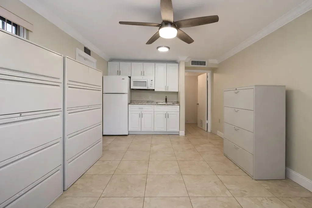840 S State Road 7 Plantation FL 33317