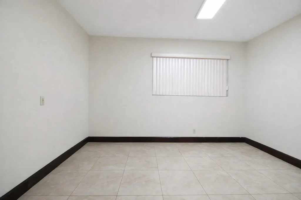 840 S State Road 7 Plantation FL 33317