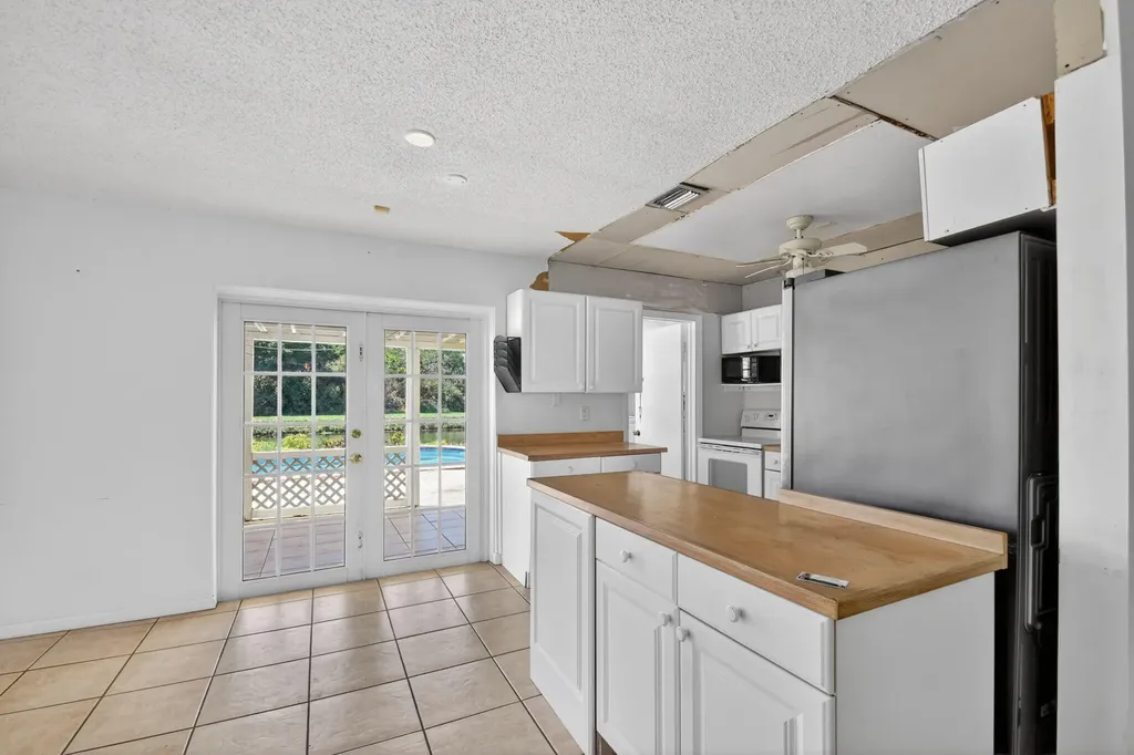 1006 SW 28th Avenue Boynton Beach FL 33426