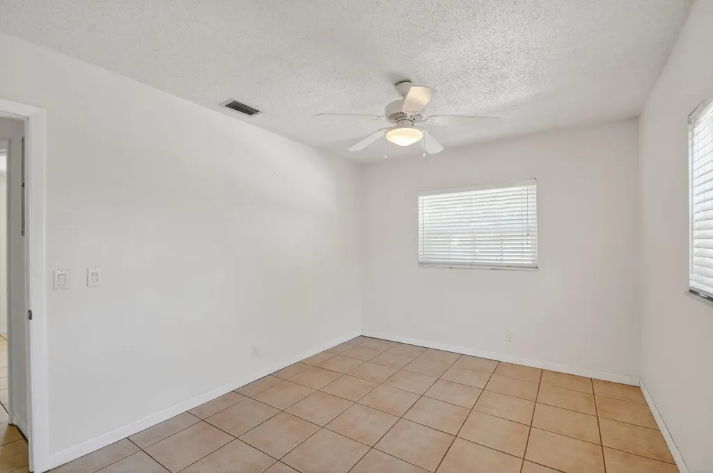 1006 SW 28th Avenue Boynton Beach FL 33426