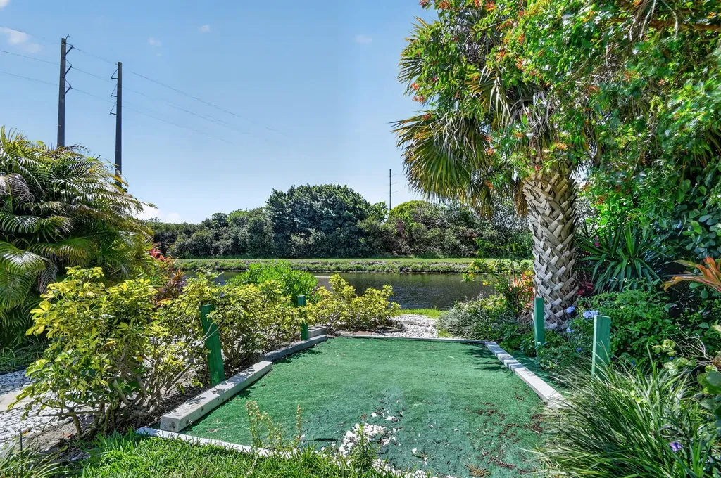 1006 SW 28th Avenue Boynton Beach FL 33426
