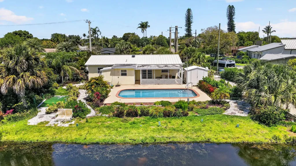 1006 SW 28th Avenue Boynton Beach FL 33426