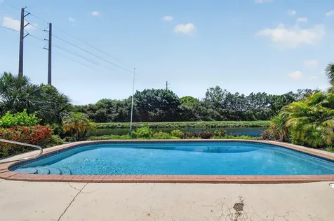 1006 SW 28th Avenue Boynton Beach FL 33426