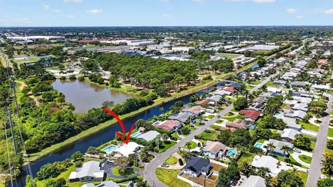 1006 SW 28th Avenue Boynton Beach FL 33426