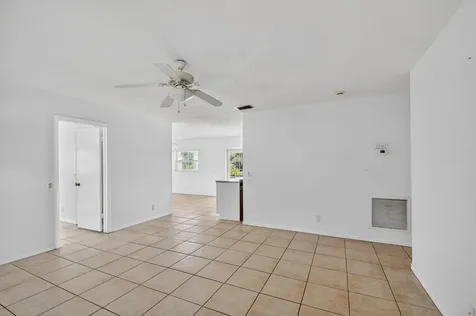 1006 SW 28th Avenue Boynton Beach FL 33426