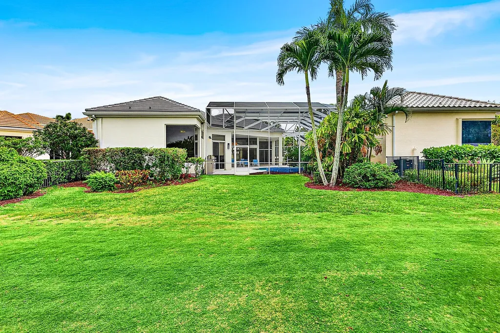 1128 Crystal Drive Palm Beach Gardens FL 33418