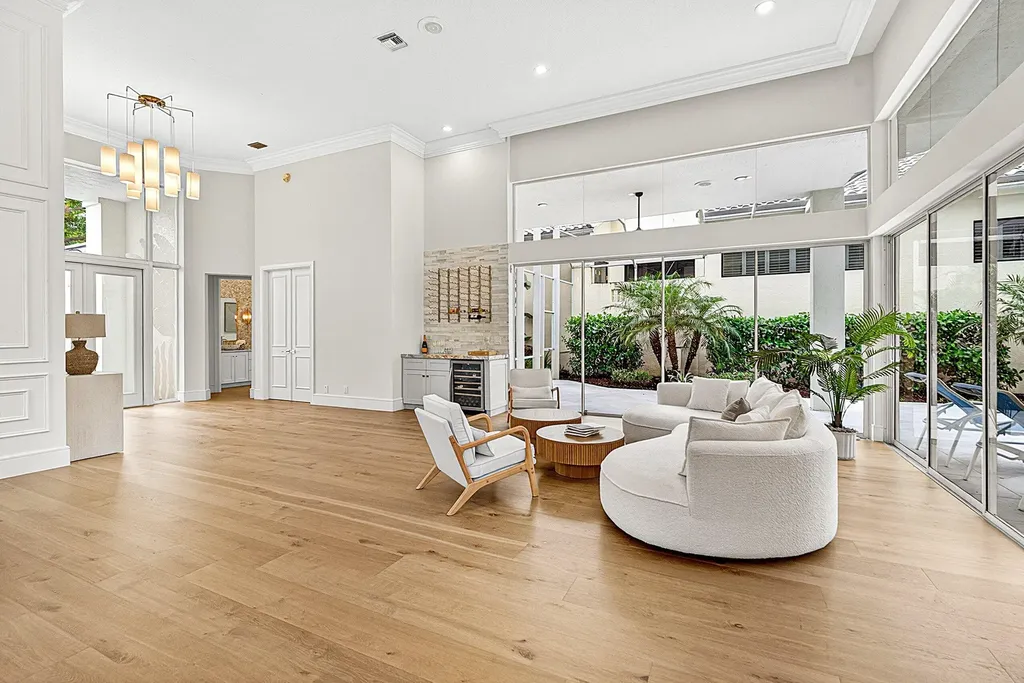 1128 Crystal Drive Palm Beach Gardens FL 33418