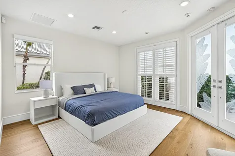 1128 Crystal Drive Palm Beach Gardens FL 33418