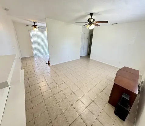 825 SW Canary Terrace Port St Lucie FL 34953