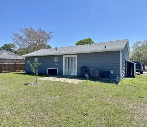 825 SW Canary Terrace Port St Lucie FL 34953
